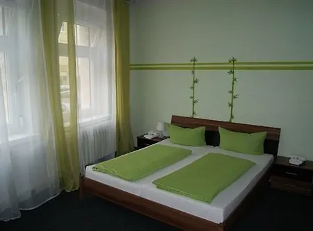 Reiter 2* Berlin