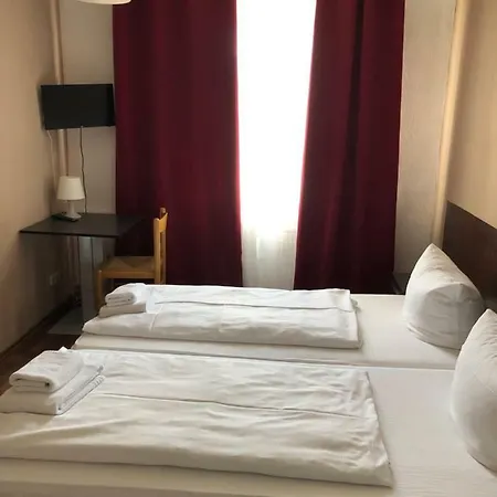 Reiter 2* Berlín