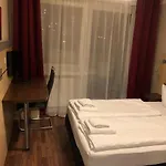 Reiter 2* ברלין