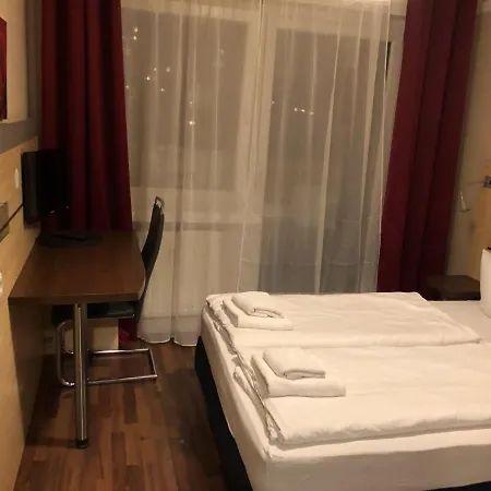 Reiter 2* Berlín